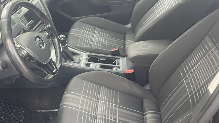 VW Golf VII CUP 1,6 TDi